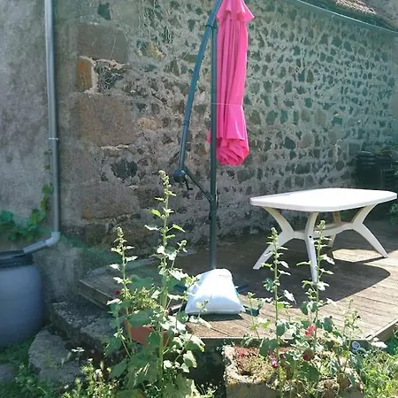 Chez Philopin Nyaraló